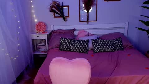 Snapshot of jinx_boom chatting on March 7, 8:34 am jinx_boom online show from March 7, 8:34 am