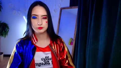 Snapshot of jinx_boom chatting on October 30, 2:35 am jinx_boom online show from October 30, 2:35 am