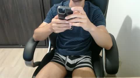 Snapshot of jjrod91 chatting on February 9, 10:54 pm Jon online show from February 9, 10:54 pm