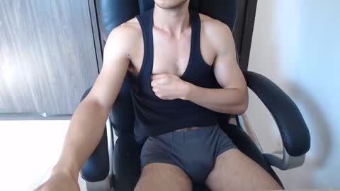Snapshot of jjrod91 chatting on February 17, 2:26 pm Jon online show from February 17, 2:26 pm
