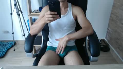 Snapshot of jjrod91 chatting on September 20, 7:04 pm Jon online show from September 20, 7:04 pm