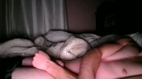 Snapshot of jkr0214 chatting on December 17, 9:04 am dady101-18 online show from December 17, 9:04 am