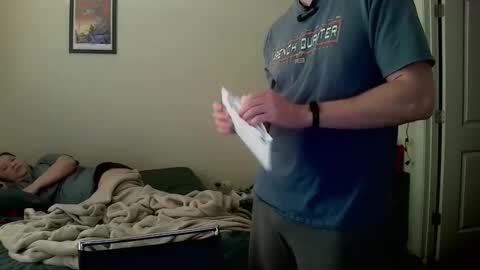 jledger3405 online show from March 24, 10:48 pm