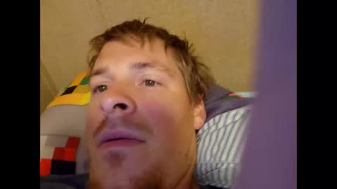 Snapshot of jman22a chatting on November 28, 10:01 pm jman22a online show from November 28, 10:01 pm