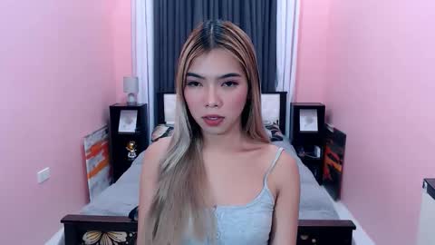 Snapshot of jmc657339 chatting on February 25, 1:48 am Jane online show from February 25, 1:48 am