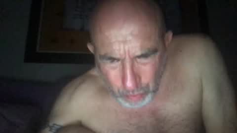 jmombombero63 online show from September 19, 3:08 am