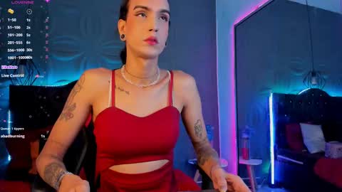 Joa Isaza     online show from February 28, 3:04 am