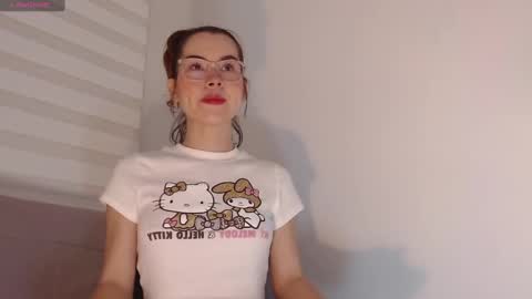 Snapshot of joan_didion chatting on December 26, 5:04 am Joan Didion online show from December 26, 5:04 am