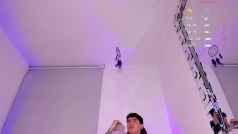 Joan Gonzalez online show from September 17, 7:21 am