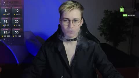 Snapshot of joan_night chatting on December 1, 6:35 pm J online show from December 1, 6:35 pm