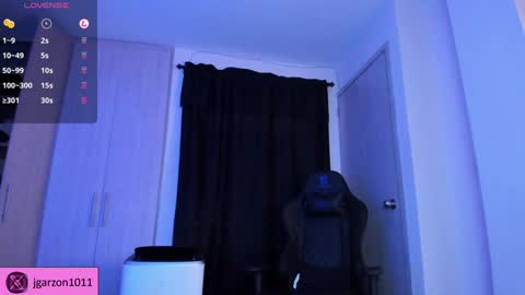 joan_soto online show from December 5, 2:00 pm