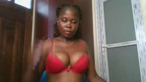 Snapshot of joankein_255 chatting on October 13, 1:44 pm varl online show from October 13, 1:44 pm