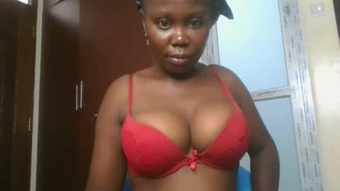 Snapshot of joankein_255 chatting on November 19, 5:51 am varl online show from November 19, 5:51 am