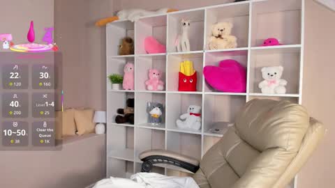 Snapshot of joann_shermann chatting on October 9, 1:25 am joann_shermann online show from October 9, 1:25 am