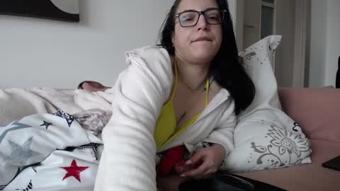 Jo online show from February 6, 10:48 am