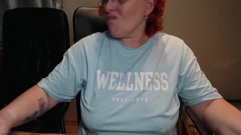 Snapshot of joannaandneighbour chatting on December 8, 1:03 pm Joanna and Greg online show from December 8, 1:03 pm