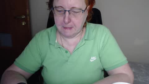Snapshot of joannaandneighbour chatting on February 26, 8:04 am Joanna and Greg online show from February 26, 8:04 am