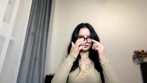 Joan online show from March 12, 7:31 pm