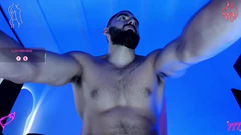 JOAO BATISTA online show from April 16, 9:15 pm