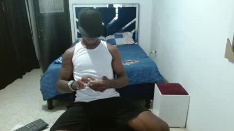 joao_leao online show from September 9, 7:35 pm