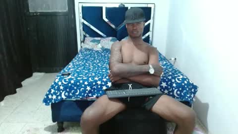 joao_leao online show from September 22, 10:01 pm