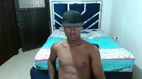 joao_leao online show from September 30, 2:44 pm