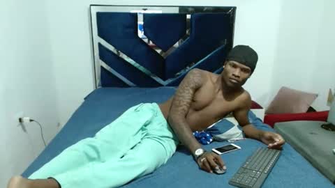 joao_leao online show from October 16, 4:52 pm