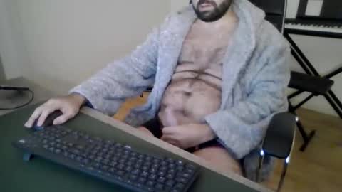 joaodias_18 online show from November 26, 10:00 pm