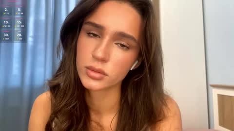 Nicole online show from September 27, 5:23 am