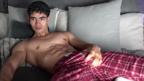 joe_steel1 online show from March 8, 8:12 pm