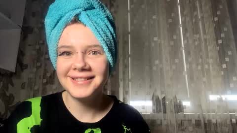 Aurora online show from February 25, 7:07 am