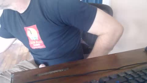 joebo7575 online show from April 14, 9:43 pm