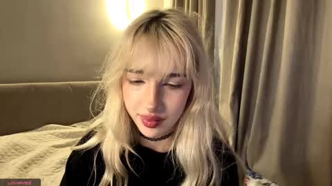 Amaya online show from November 13, 3:33 pm