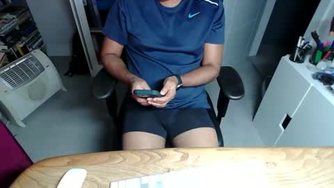 joeshades21 online show from January 5, 9:51 pm