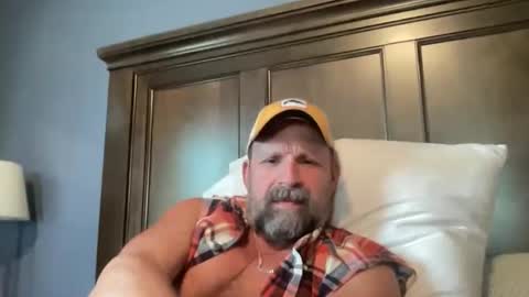 joestros online show from December 4, 10:29 pm