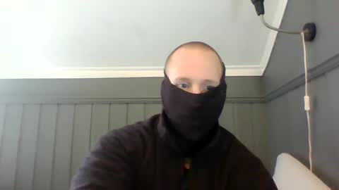 joeybanan online show from February 26, 11:30 am