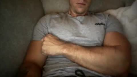 joeybanan online show from December 15, 8:07 am