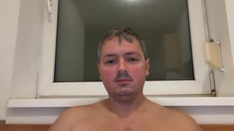 Snapshot of jogger1991 chatting on December 19, 6:26 pm Jogger1991 online show from December 19, 6:26 pm