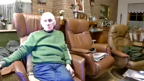 johan7 heet online show from December 17, 4:13 pm