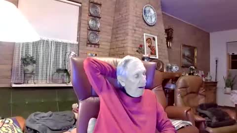 johan7 heet online show from March 14, 6:46 pm