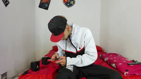 johan_and_antonella online show from February 18, 1:54 am