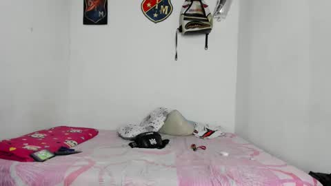 johan_and_antonella online show from September 21, 11:17 pm