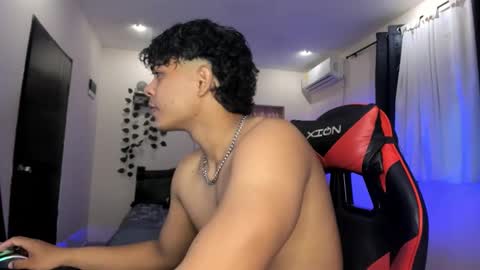 Johan Beley online show from February 2, 3:00 pm