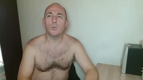 Johan online show from December 2, 11:15 am