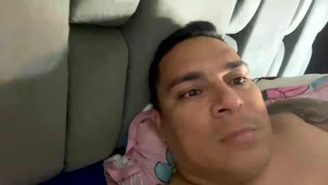 johan online show from January 12, 5:03 am