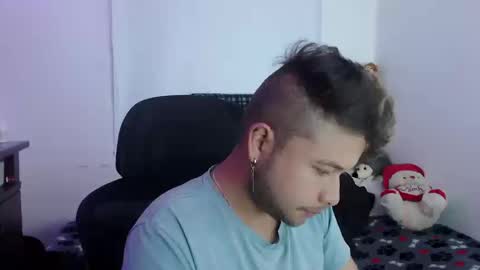 JOHAN independient model online show from September 15, 3:01 pm