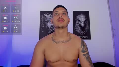 Johan Smith online show from December 14, 7:40 pm