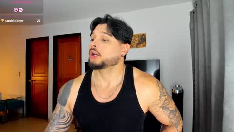 Snapshot of johatsu chatting on February 27, 10:31 pm King -    online show from February 27, 10:31 pm
