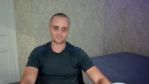 Snapshot of john_3019 chatting on October 10, 1:04 am John online show from October 10, 1:04 am