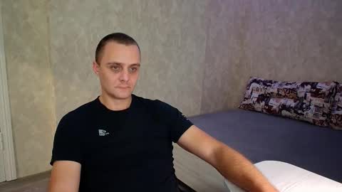 Snapshot of john_3019 chatting on October 23, 8:07 pm John online show from October 23, 8:07 pm